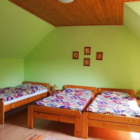 Privat Lubika Tatil Evi Trstené