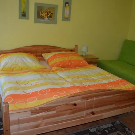 Semesterbostad Privat Lubika